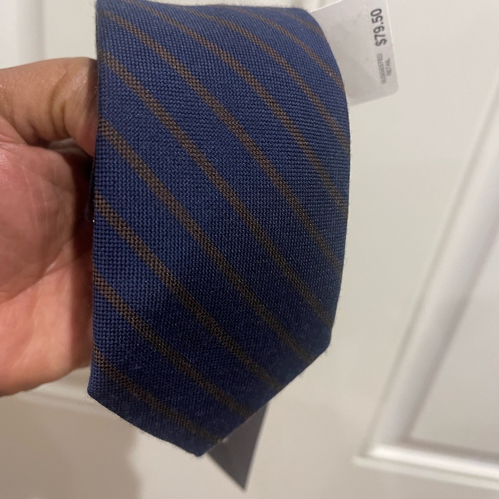 NWT Michael Kors Navy Tie with Brown Diagonal Stripe Sz OS - Picture 13 of 14